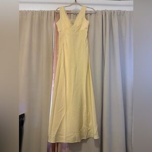 Sincerly Jules Soft Yellow V-Neck Maxi Dress